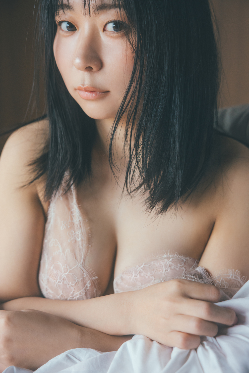 アンゴラ村長「本格グラビア」写真集発売の画像