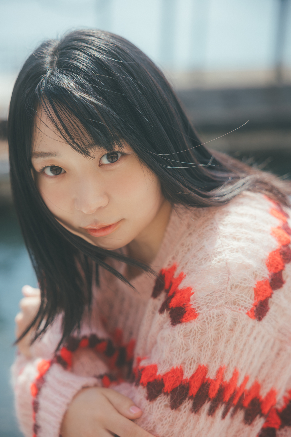 アンゴラ村長「本格グラビア」写真集発売