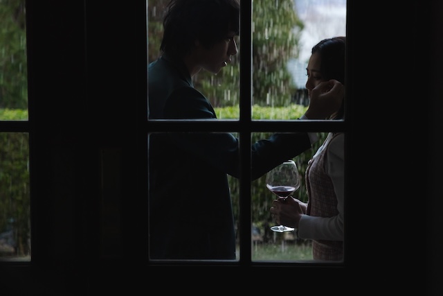 『魔物』“非現実的”を超越したラブシーンの画像