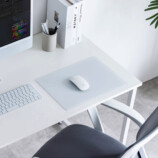 サンワサプライ、ガラスマウスパッドに新サイズ登場の画像