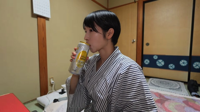 mii、格安“老舗旅館”で豪快飲食の画像