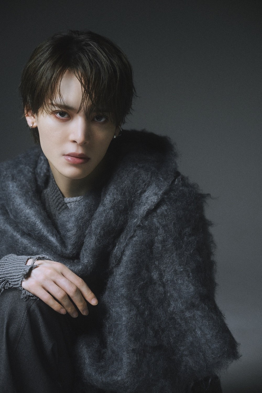 坪倉康晴1st写真集が発売