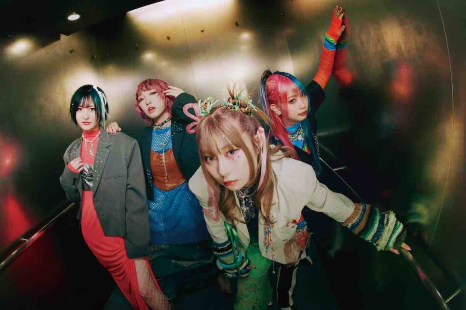 花冷え。 結成10周年を迎え新曲「Spicy Queen」配信リリース