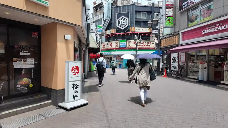 mii、飲み屋街で1万円の豪快飲食の画像