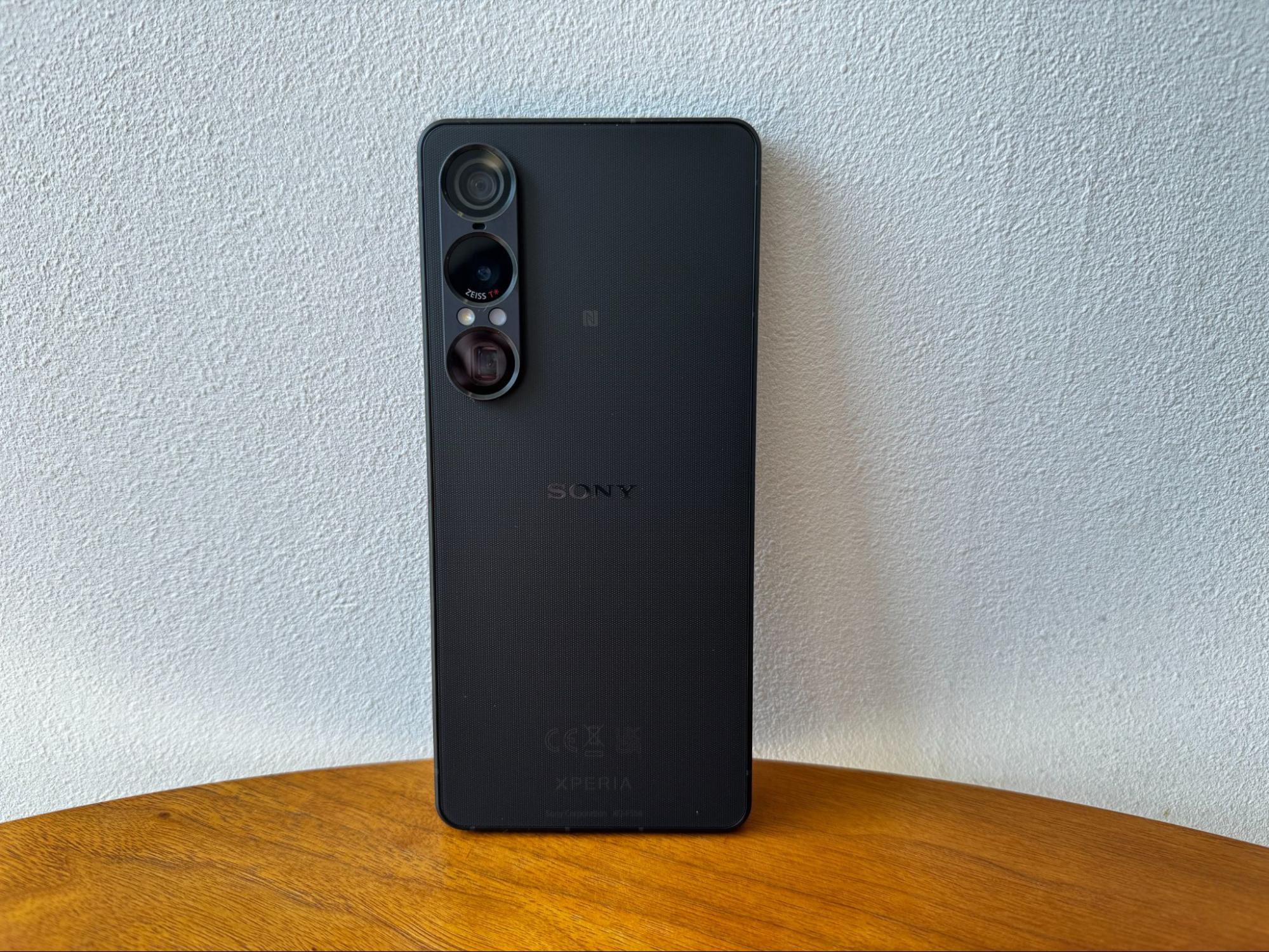 良質な“ソニーブランドの塊”を持ち歩ける『Xperia 1 VII』のすごさ　充実の音・カメラ・ディスプレイを沖縄旅で堪能してみたの画像
