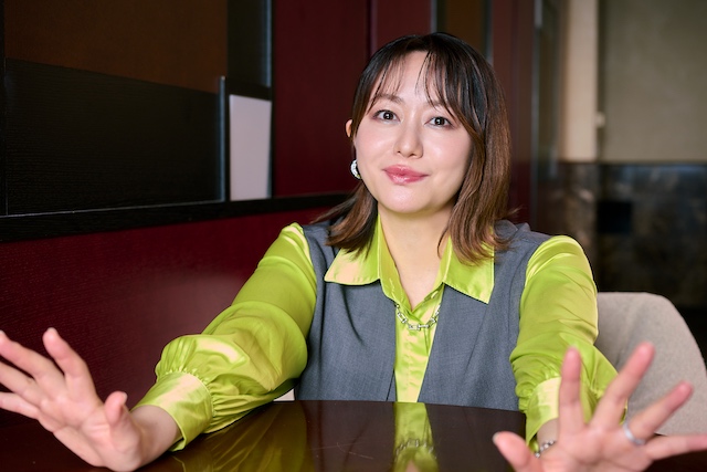 田村睦心、エレーナ役で“やさぐれ感”を意識の画像