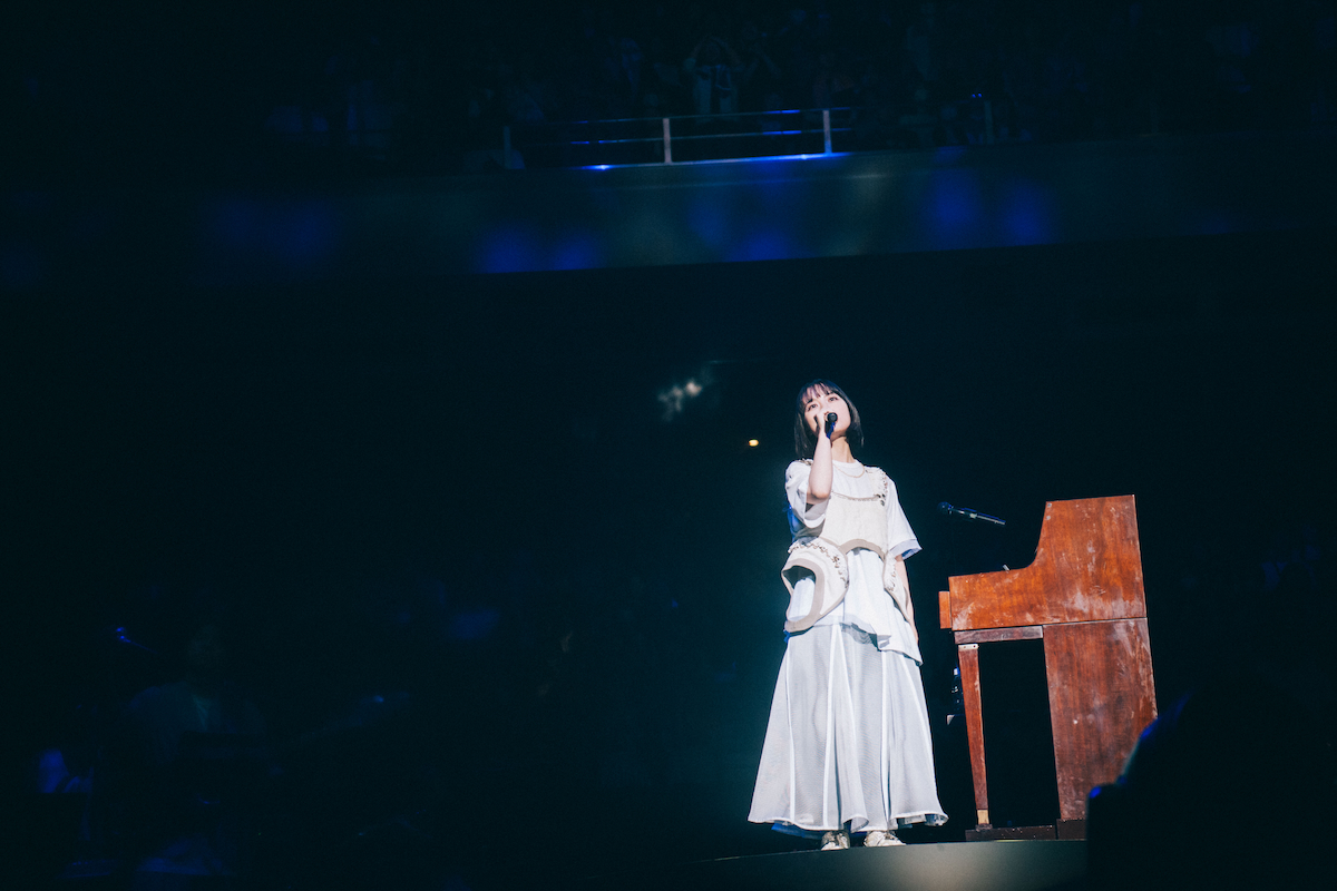 TOMOOライブ写真（撮影＝Kana Tarumi）