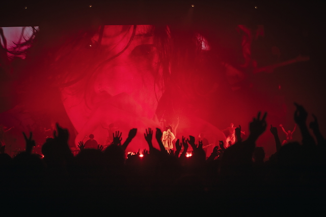 『KENSHI YONEZU 2025 WORLD TOUR / JUNK』ロンドン、パリ、ニューヨーク、ロサンゼルス公演より／Photo by Jiro Konami