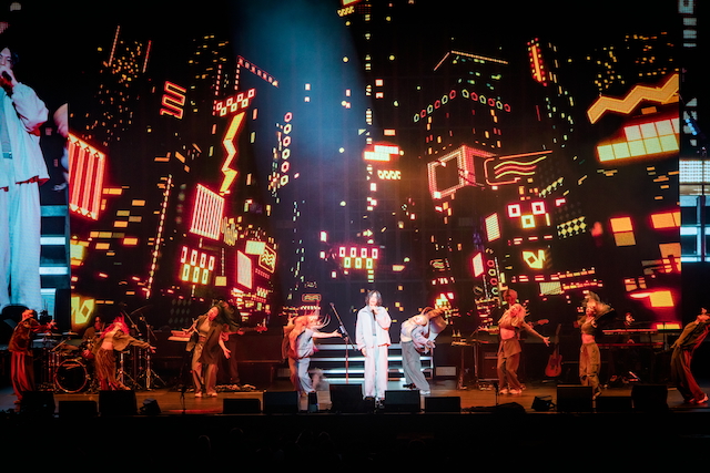 『KENSHI YONEZU 2025 WORLD TOUR / JUNK』ロンドン、パリ、ニューヨーク、ロサンゼルス公演より／Photo by Jiro Konami