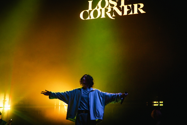 『KENSHI YONEZU 2025 WORLD TOUR / JUNK』ロンドン、パリ、ニューヨーク、ロサンゼルス公演より／Photo by Jiro Konami