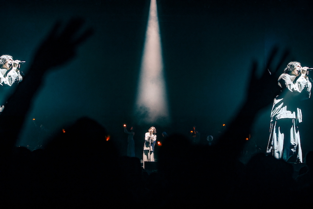 『KENSHI YONEZU 2025 WORLD TOUR / JUNK』ロンドン、パリ、ニューヨーク、ロサンゼルス公演より／Photo by Jiro Konami