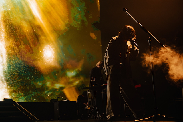 『KENSHI YONEZU 2025 WORLD TOUR / JUNK』ロンドン、パリ、ニューヨーク、ロサンゼルス公演より／Photo by Jiro Konami