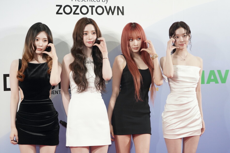 aespa、『ASEA』レッドカーペットに登場