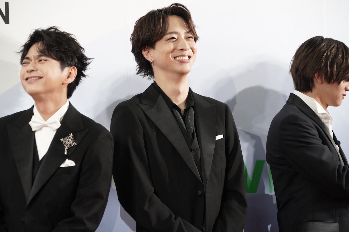 timelesz、スタイル際立つスーツスタイルで『ASEA 2025』レッドカーペットに登場の画像1-2