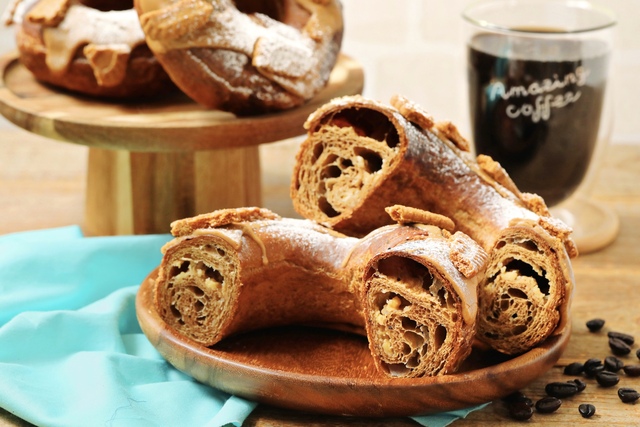 AMAZING COFFEE×株式会社オールハーツ・カンパニー『チョコリング』