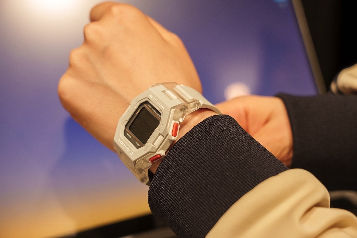 G-SHOCKなのにゴツくない？　アナログさとスマートさが絶妙な『GD-B500S-8JF』レビュー