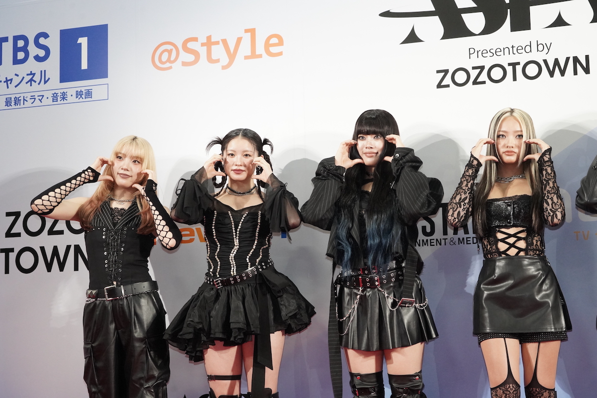 HANA（撮影＝本 手）