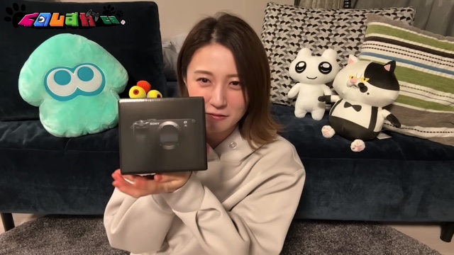 久野アナ、40万円の高級カメラを紹介の画像