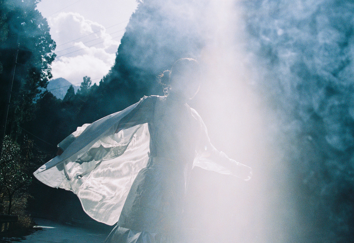 長瀬有花、「ワンダフル・VHS」MV公開