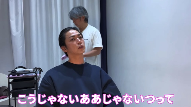 亀梨和也、20年以上通う美容室でヘアカットの画像