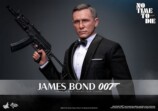 『007』ジェームズ・ボンドのフィギュア登場の画像