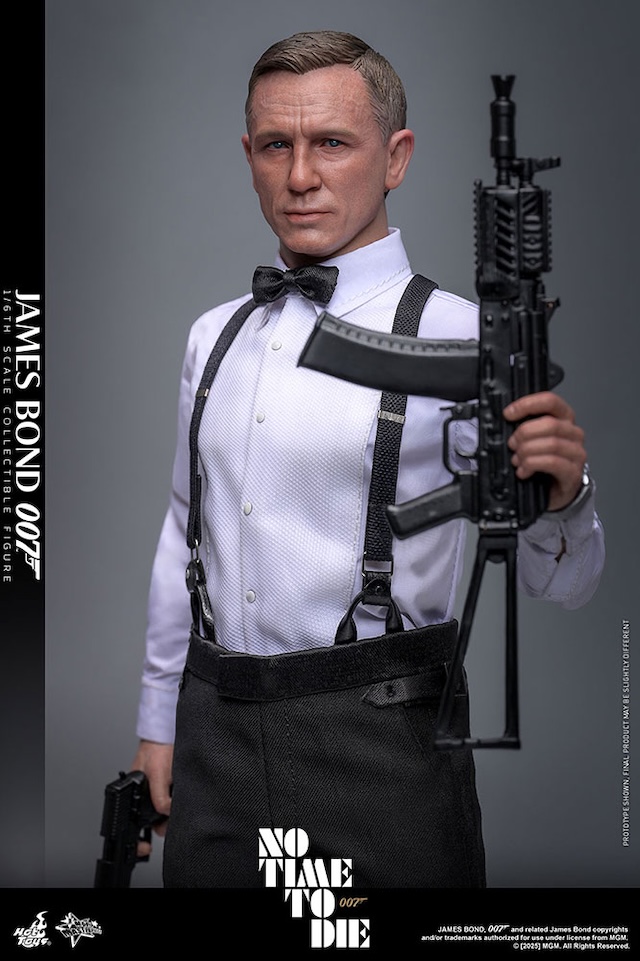 『007』ジェームズ・ボンドのフィギュア登場の画像