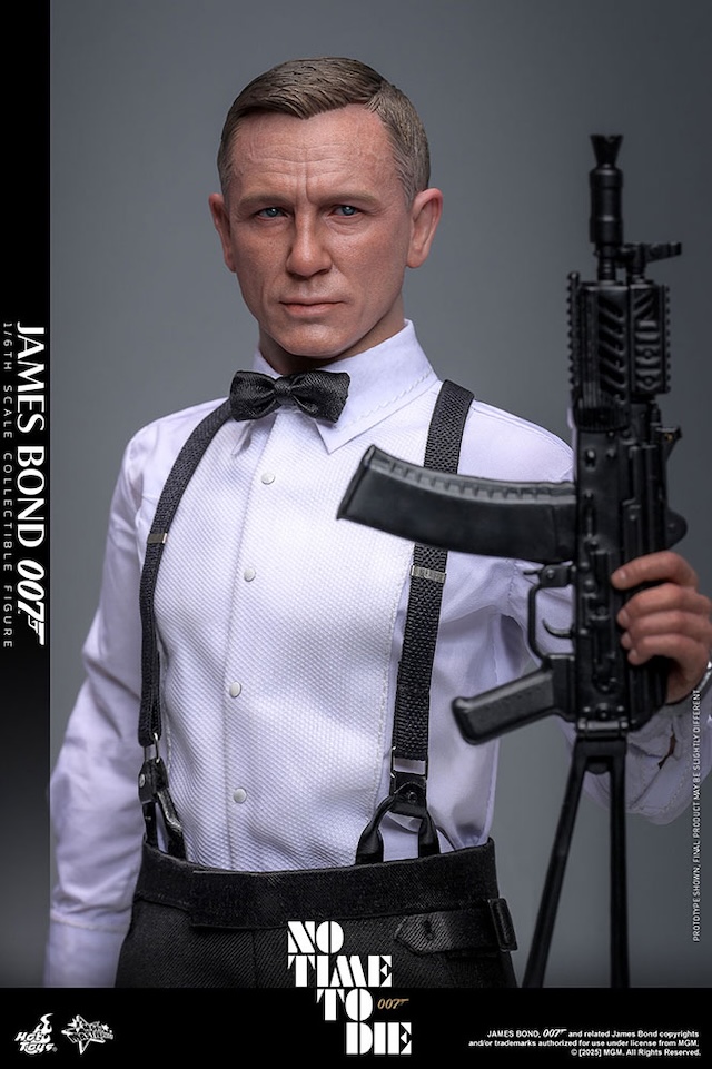 『007』ジェームズ・ボンドのフィギュア登場の画像