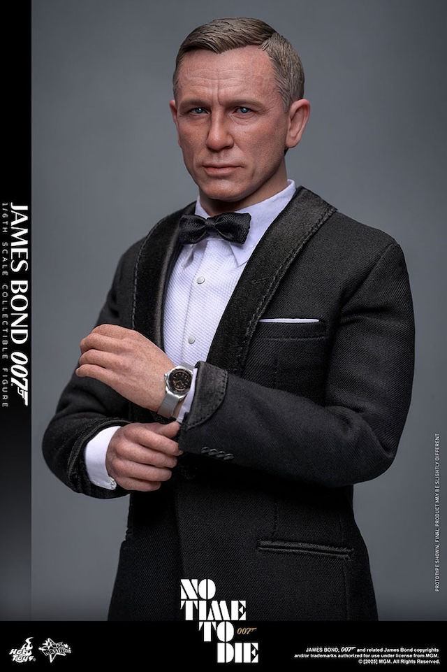 『007』ジェームズ・ボンドのフィギュア登場の画像