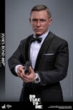 『007』ジェームズ・ボンドのフィギュア登場の画像