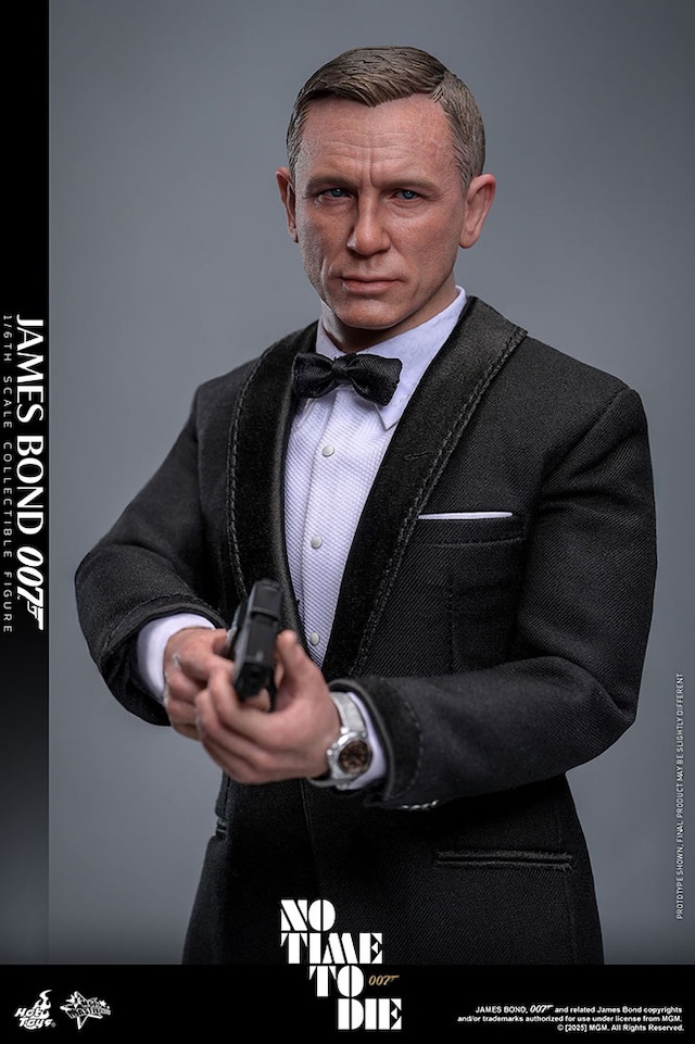 『007』ジェームズ・ボンドのフィギュア登場の画像