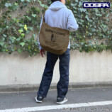 『進撃の巨人』自由の翼をデザインしたグッズの画像