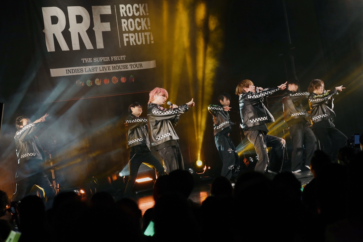 THE SUPER FRUITライブ写真（撮影＝mican）