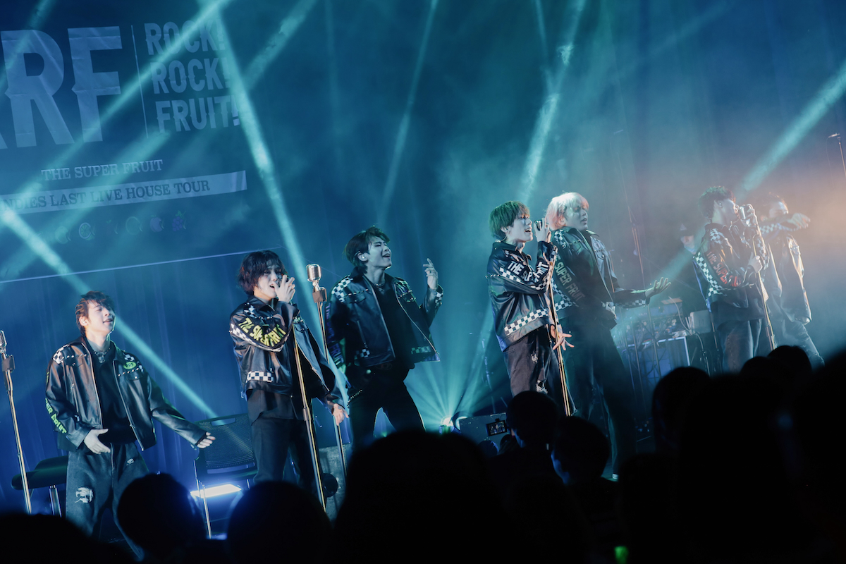 THE SUPER FRUITライブ写真（撮影＝mican）