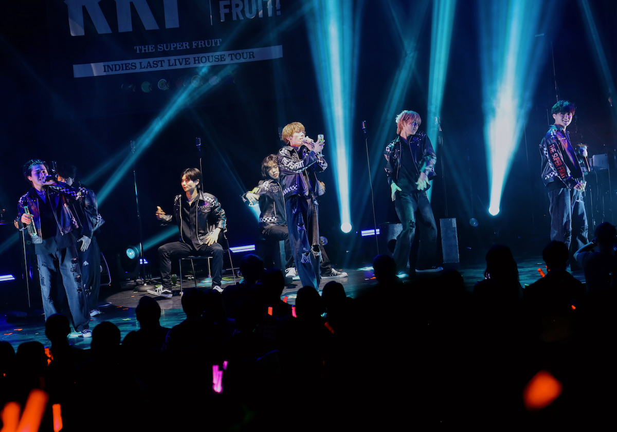 THE SUPER FRUITライブ写真（撮影＝mican）