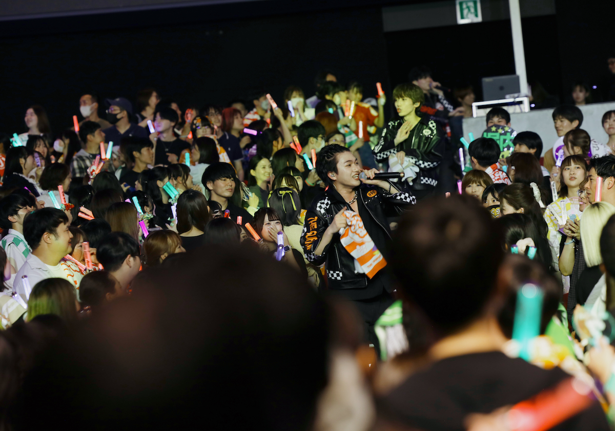 THE SUPER FRUITライブ写真（撮影＝mican）