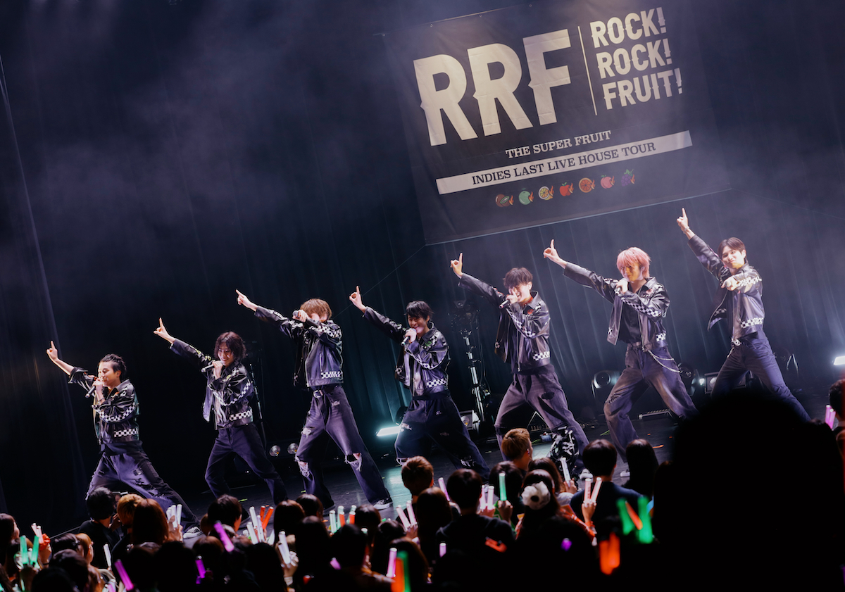 THE SUPER FRUITライブ写真（撮影＝mican）