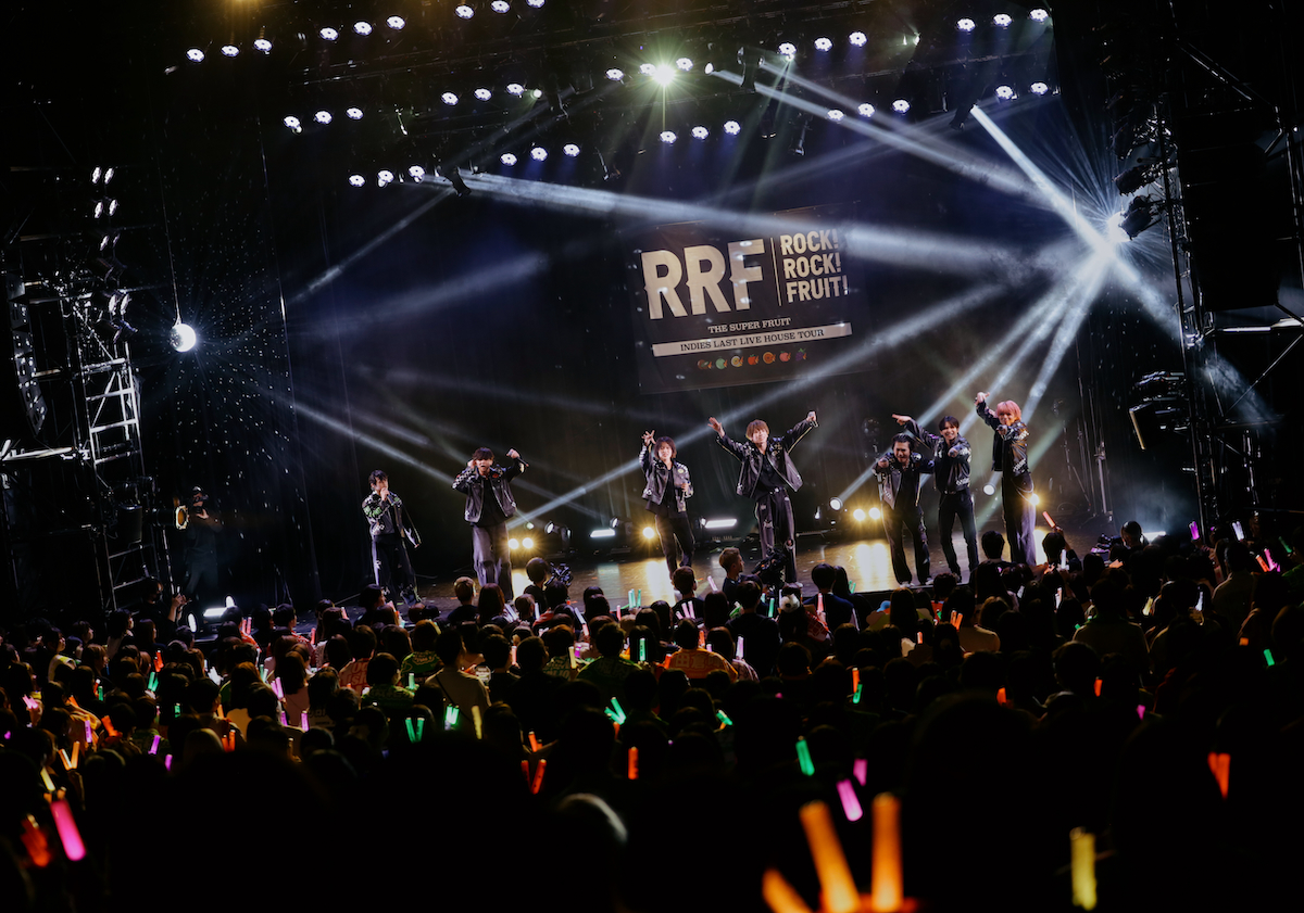 THE SUPER FRUITライブ写真（撮影＝mican）