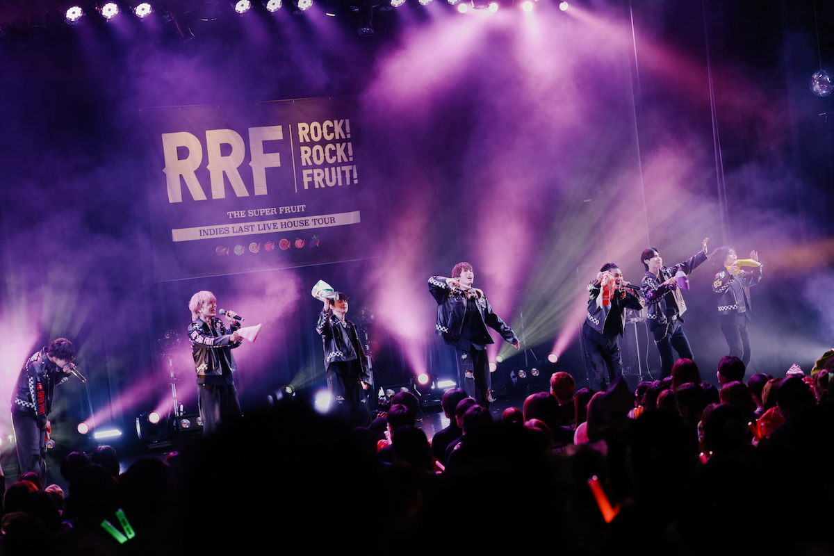 THE SUPER FRUITライブ写真（撮影＝mican）