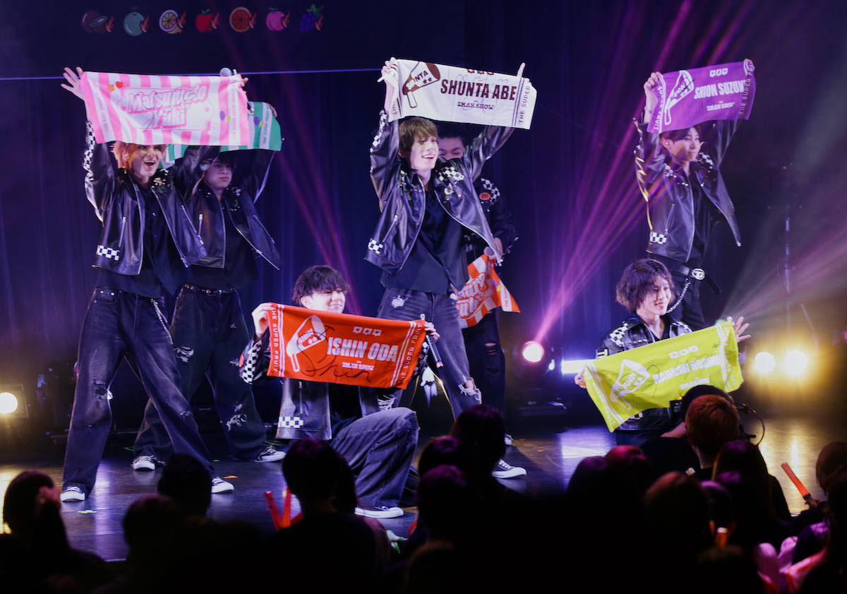 THE SUPER FRUITライブ写真（撮影＝mican）