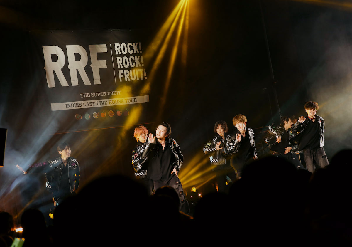 THE SUPER FRUITライブ写真（撮影＝mican）