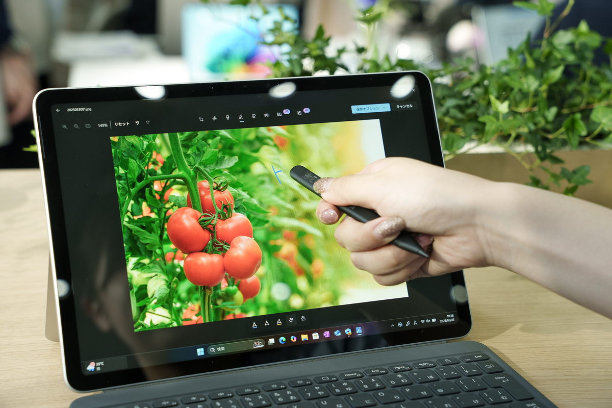 Surface Pro 12インチ、2025年6月10日に発売の画像