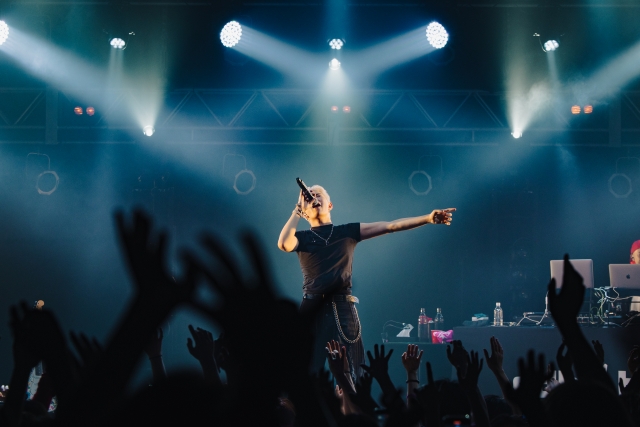 『edhiii boi 1st TOUR 大人になんてなりたくない』ライブ写真