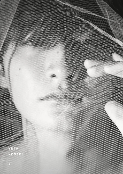 小関裕太のアーカイブブック『Y』が発売