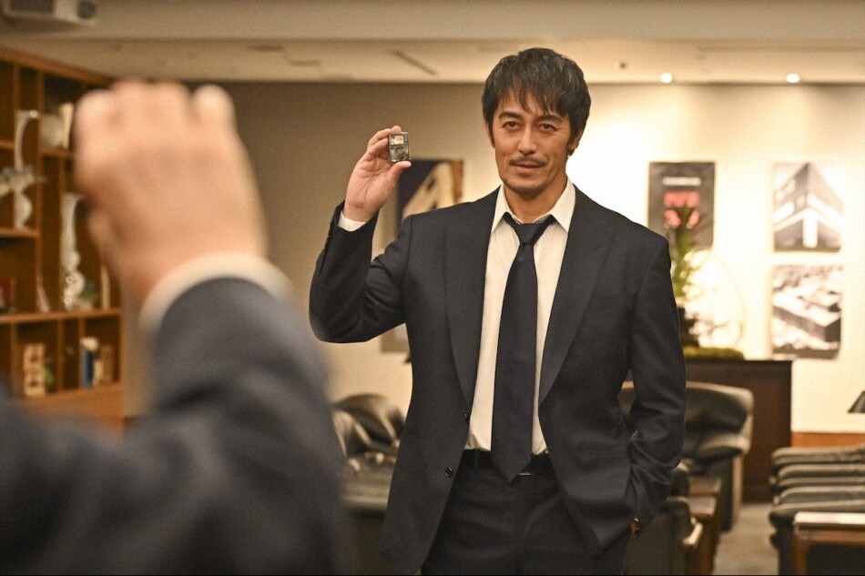 『キャスター』最終話前でラスボス登場