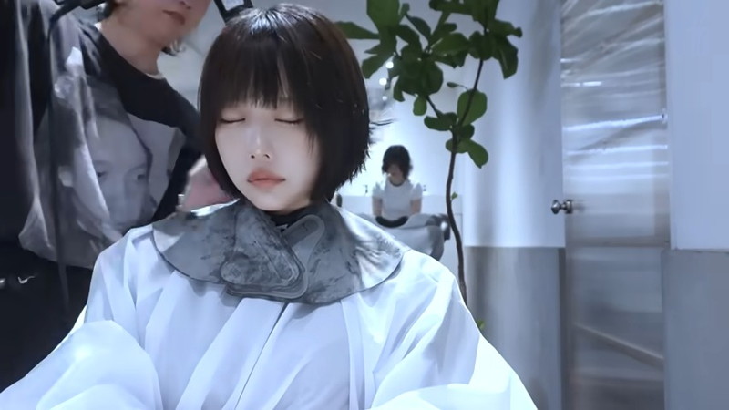 あのちゃん、ボブカットをバッサリの画像