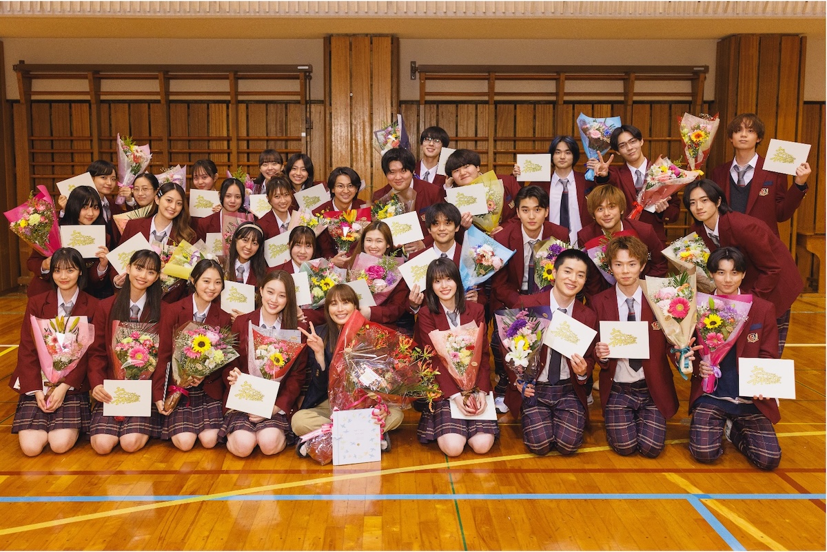 『神説教』豊嶋花ら生徒役クランクアップ