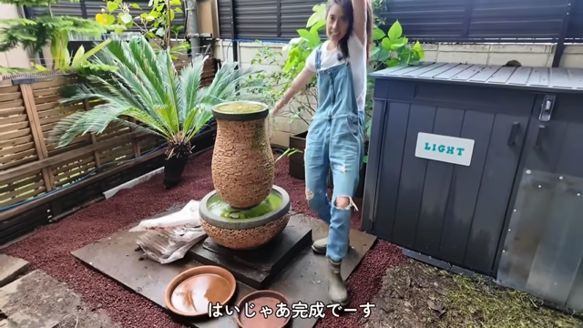 森泉、自宅の庭をDIYの画像