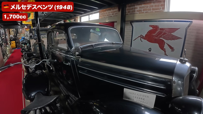 人気カップルYouTuber、激レアバイクに驚愕の画像