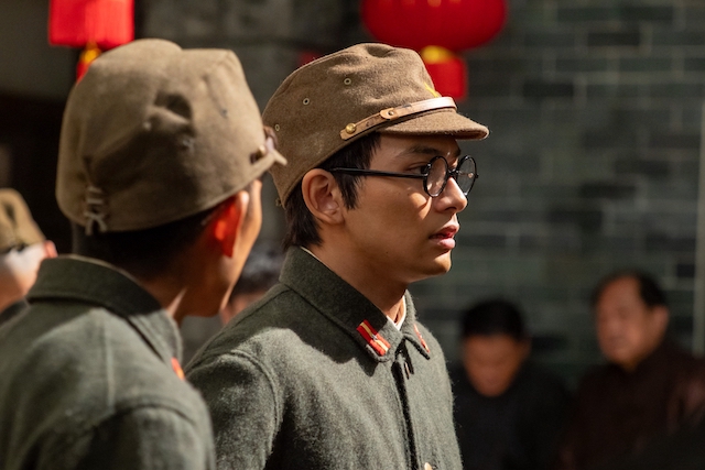 『あんぱん』第56話、嵩の紙芝居作りの画像