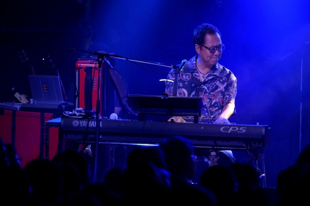 BEGIN『さにしゃんサンゴSHOW!!』6月15日渋谷クラブクアトロ公演より